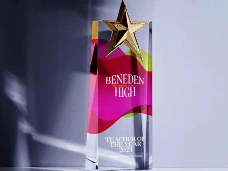 versaobjectmoglasssign